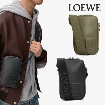 ロエベ  N品  バーティカル クロスボディポケット C565S59X01
